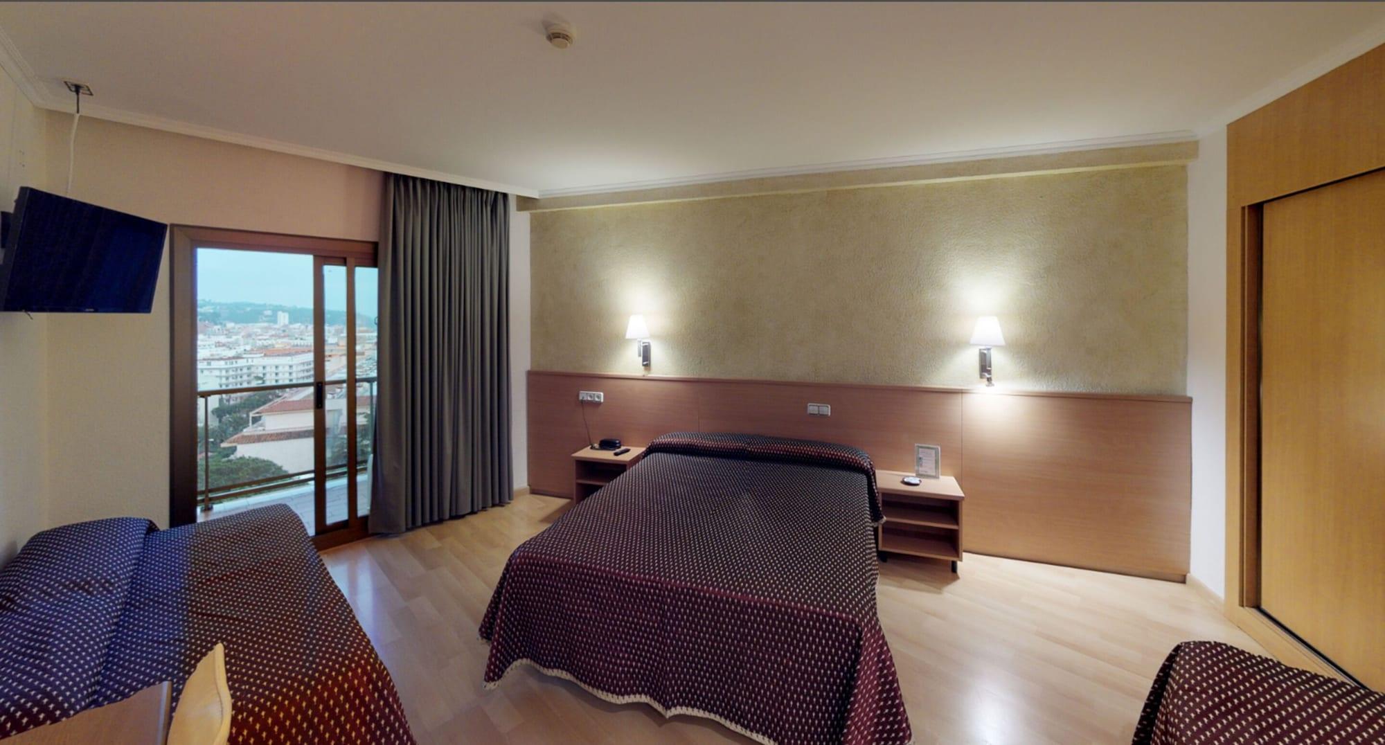 Hotel Samba Lloret de Mar Esterno foto
