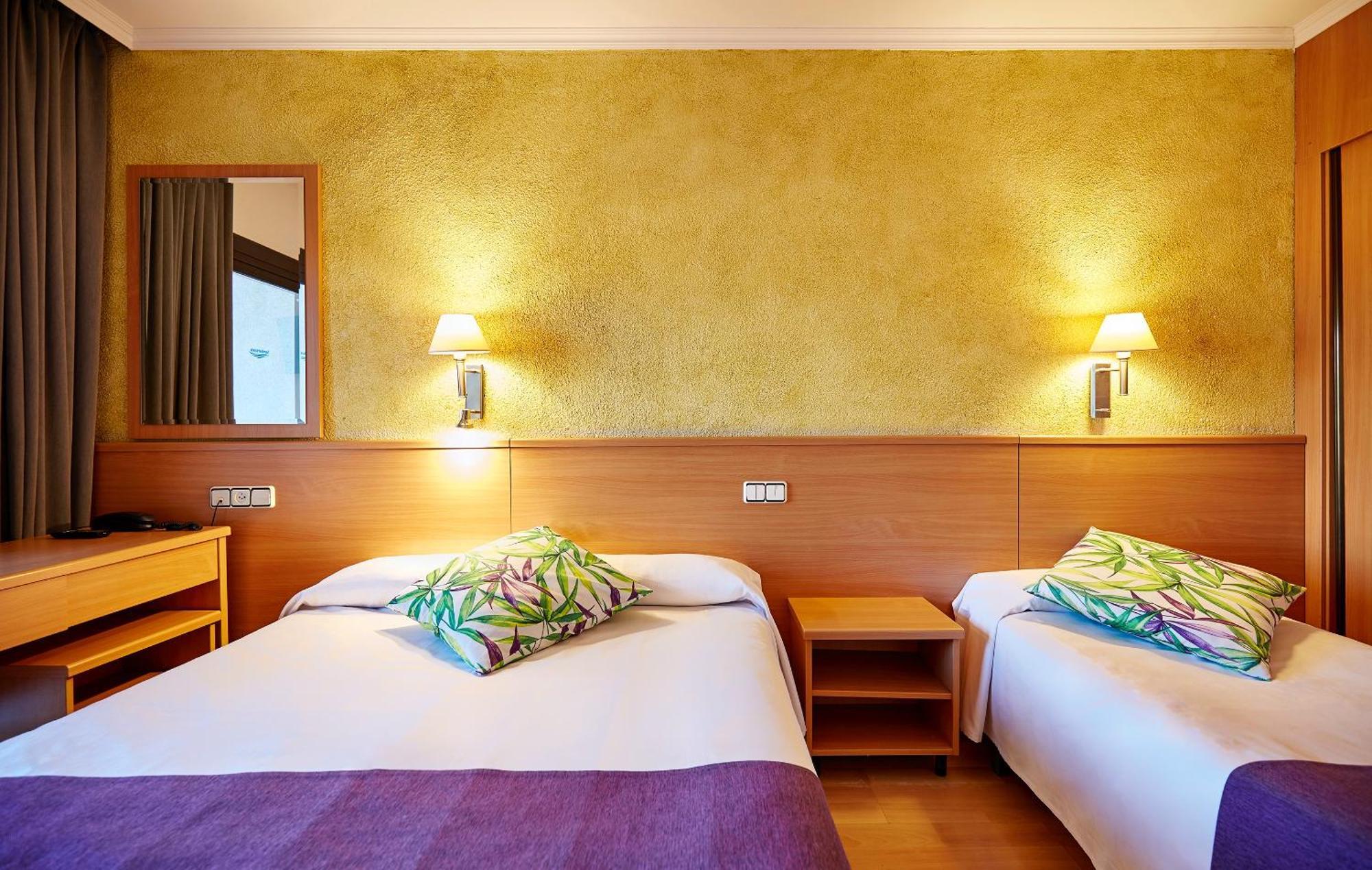 Hotel Samba Lloret de Mar Esterno foto